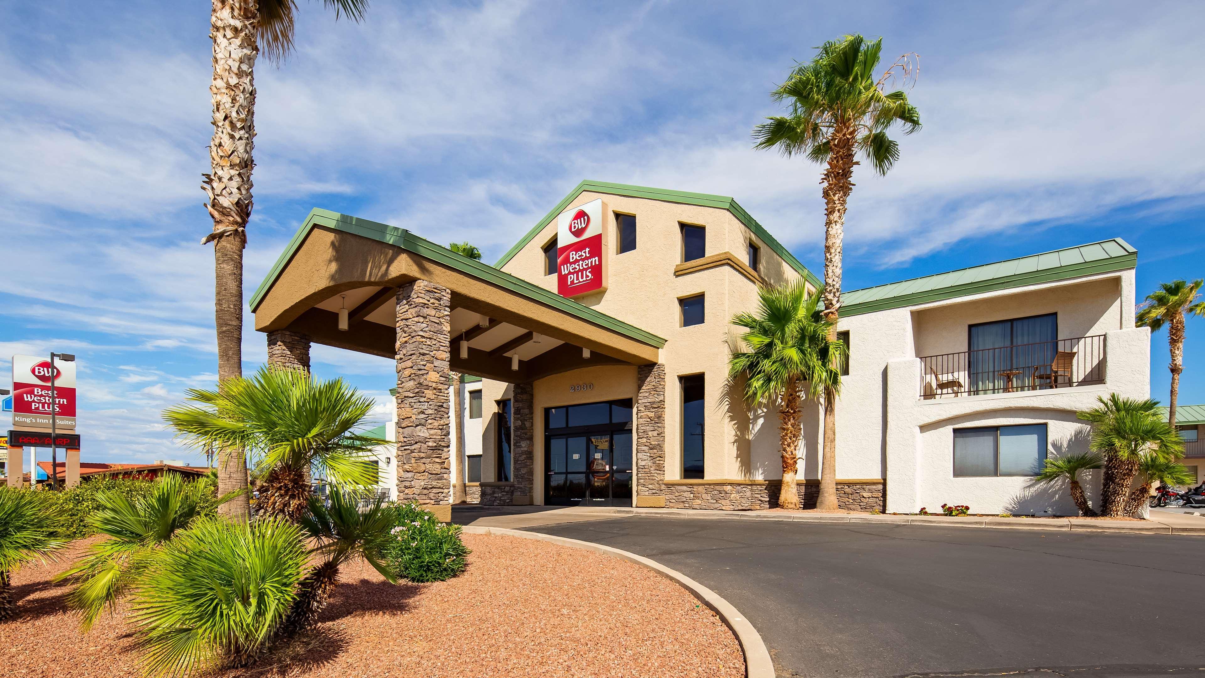 Best Western Plus King'S Inn And Suites Кингман Экстерьер фото