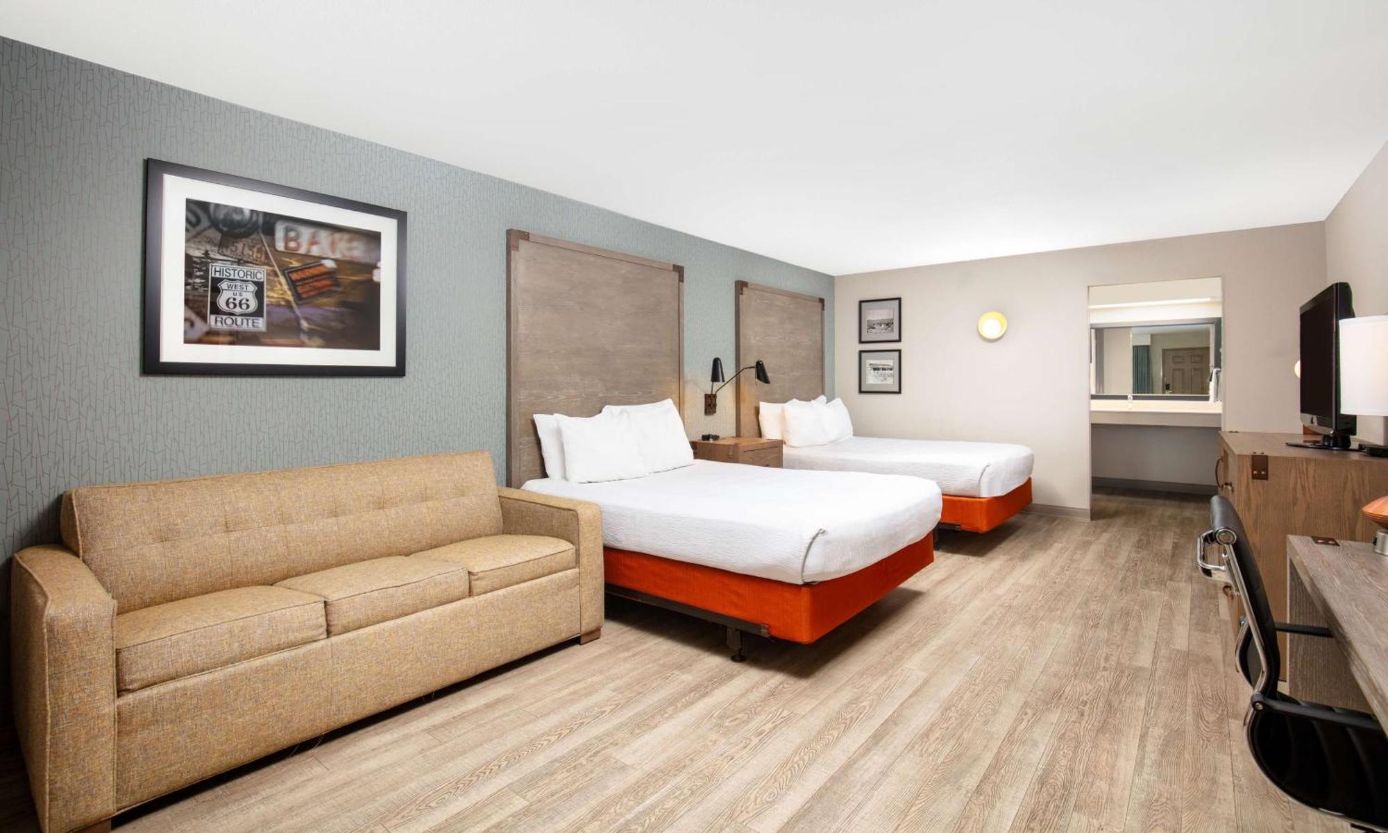 Best Western Plus King'S Inn And Suites Кингман Экстерьер фото