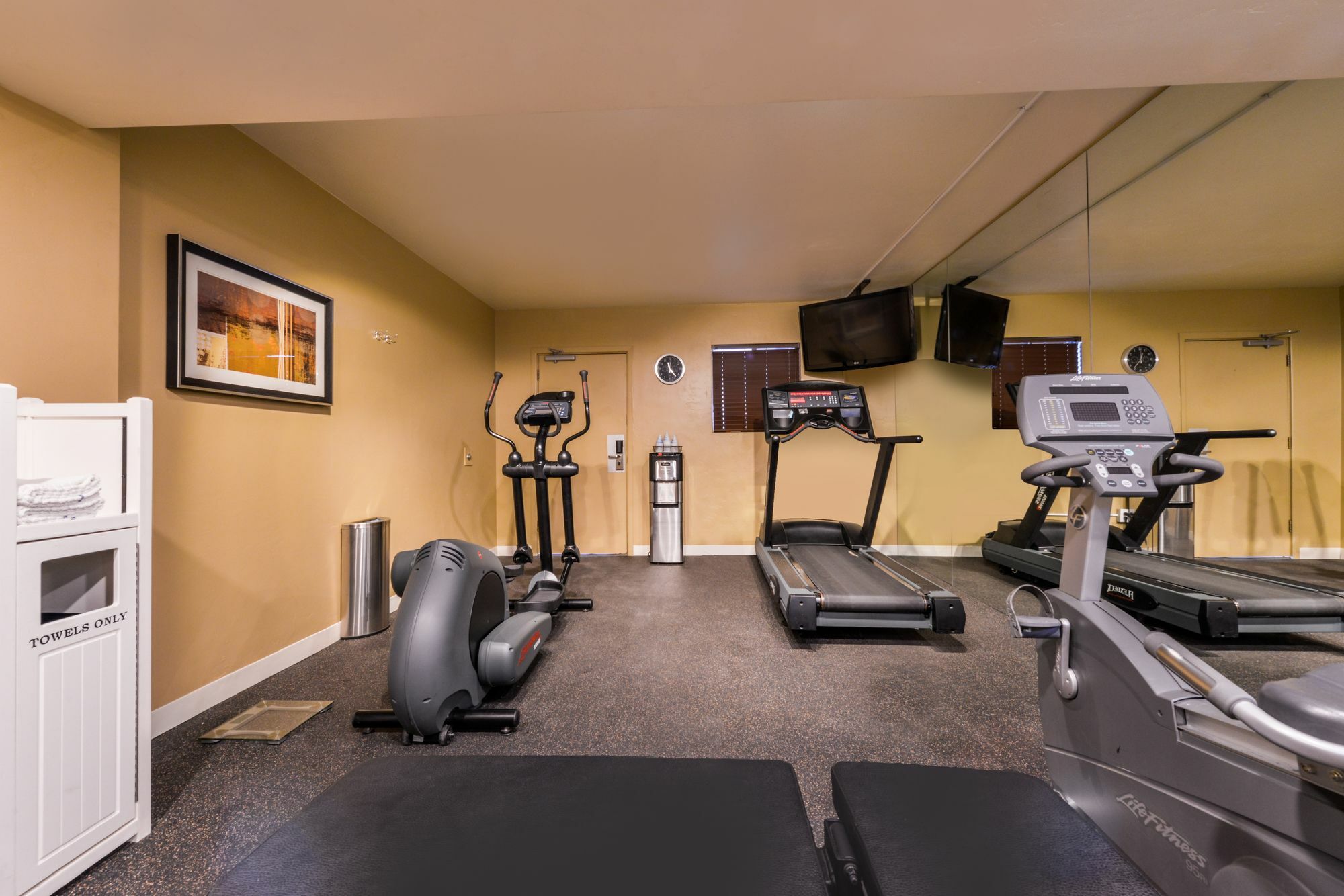 Best Western Plus King'S Inn And Suites Кингман Экстерьер фото