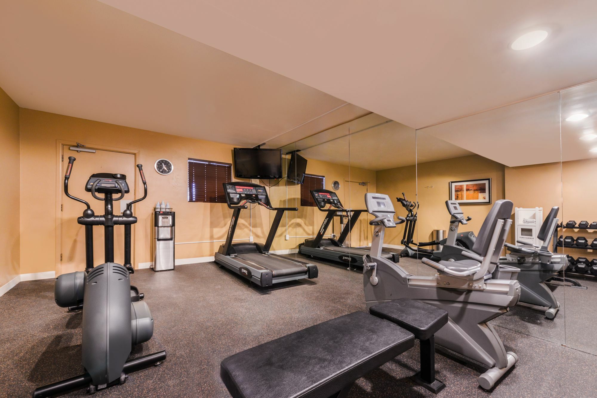 Best Western Plus King'S Inn And Suites Кингман Экстерьер фото